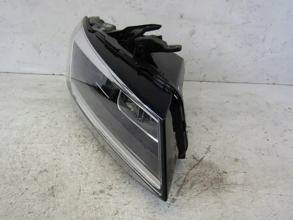 AUDI Q2 Luz Delantera Derecha Full LED 81A941012 image 2