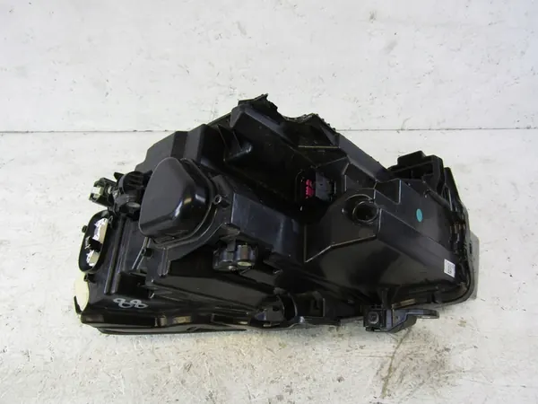 AUDI Q2 Luz Delantera Derecha Full LED 81A941012 image 7