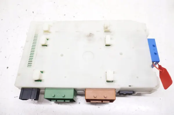 Module Confort CEM Volvo OEM 30765624 AE Occasion image 3