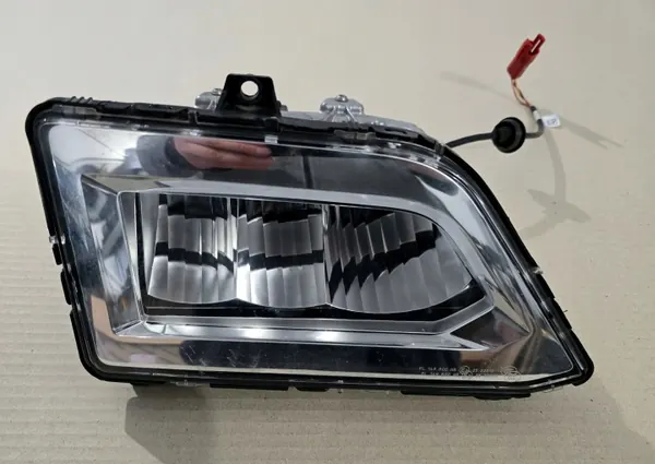 Farol Halogéneo Scania OEM 2948571 Direito Usado image 2
