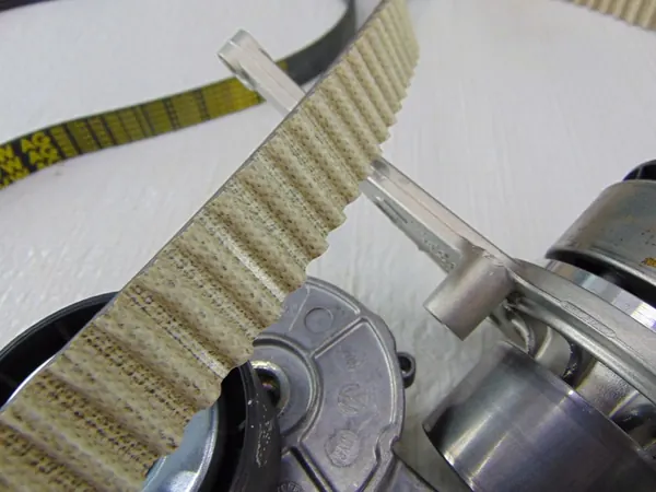 VW PASSAT B8 Tidsinställningssats 010220802RT image 9