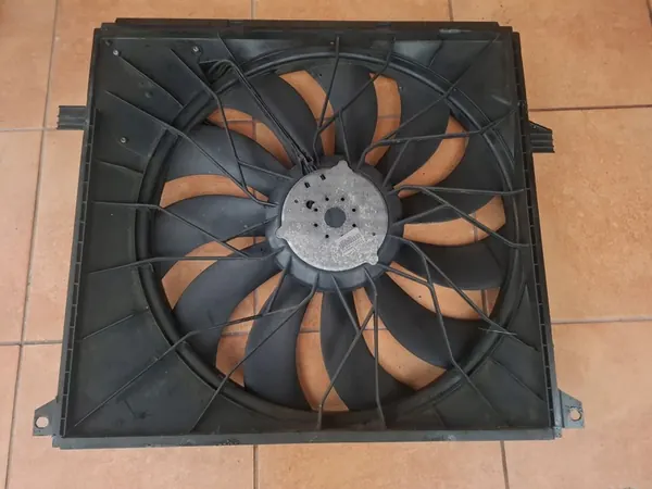 Fläkt Mercedes ML 163 W163 A1635000293 image 2