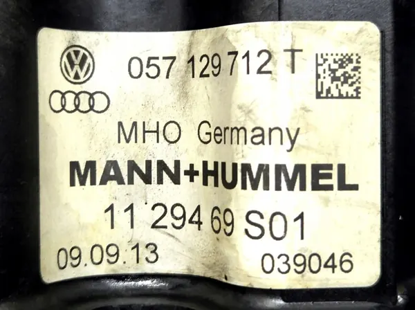 Rechter inlaatspruitstuk OEM 059129086L 057129712T Audi image 10