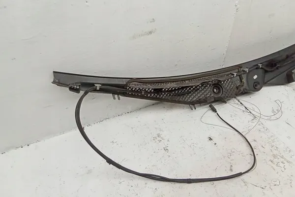 Limpiaparabris delantero MERCEDES-BENZ E (W212) A2128301313 image 3