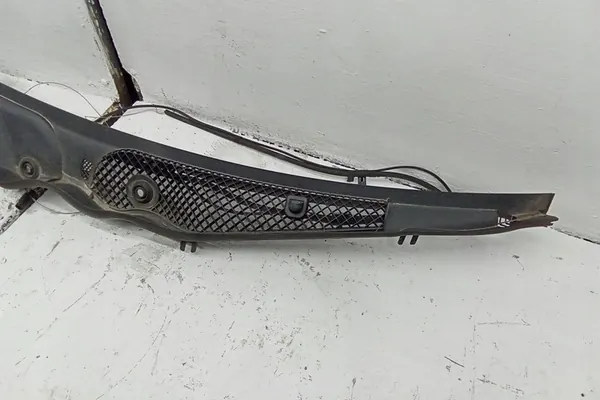 Limpiaparabris delantero MERCEDES-BENZ E (W212) A2128301313 image 6