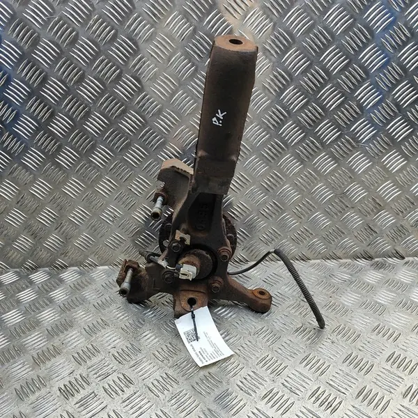 Mozzo anteriore sinistro Chevrolet Camaro 3.4L 1993 OEM 18020789 image 3