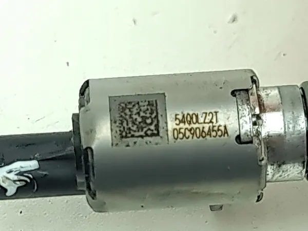 Nokkenassensor OEM 05C906455A voor SEAT Ibiza V image 6