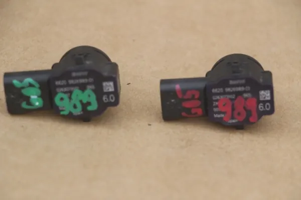 BMW PDC-sensor G20 G21 U06 G80 G30 G31 X1 G01 G02 G05 image 2