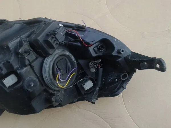 Vasen etuvalaisin Nissan Micra K12, uusi alkuperäinen 26010BG10B image 10