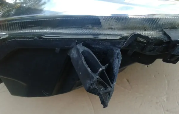 Vasen etuvalaisin Nissan Micra K12, uusi alkuperäinen 26010BG10B image 6