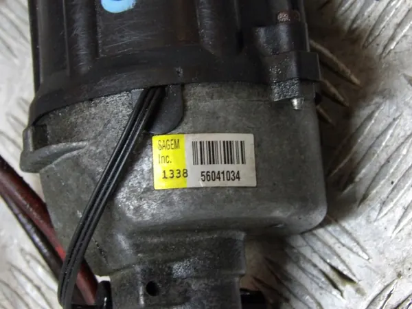 Jeep Tändspole OEM 56041034 för 4.0L motor image 3