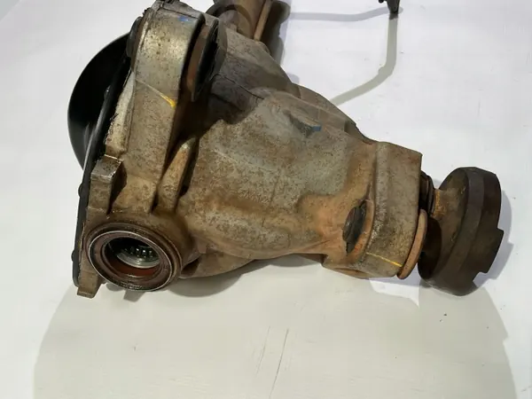 OEM CL3W3K147DA Framdifferential 4.10 Ford F150 Raptor image 7