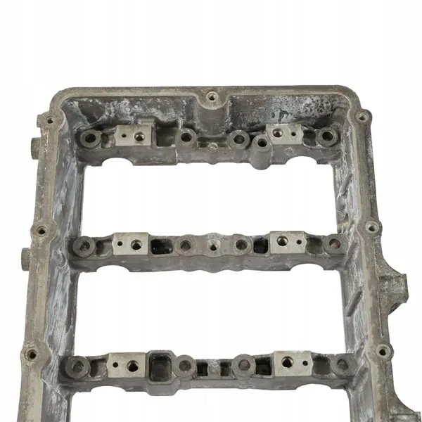 Tampa de Cabeça de Cilindro Ford Transit Mk7 2.4 Duratorq TDCi image 2