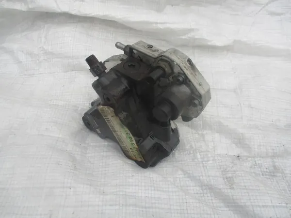 INJECTORPOMP MERCEDES ML W164 SPRINTER 3.0CDI A6420700301 image 2