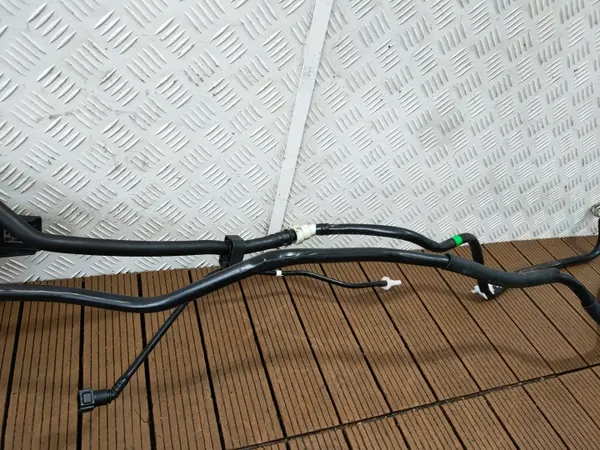 Hiilisuodatin ja letkut OEM 31420-P4200 Kia Sorentolle image 3