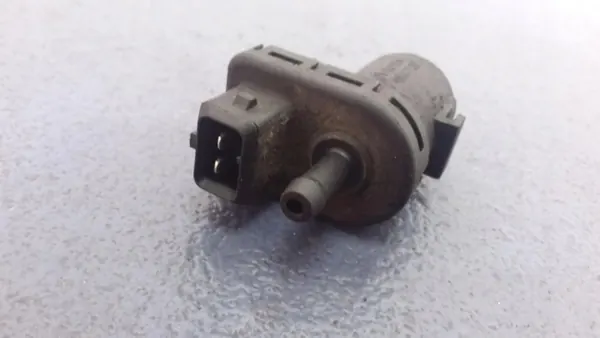 Soupape de sous-pression turbo OEM 46813571 Fiat Linea image 4