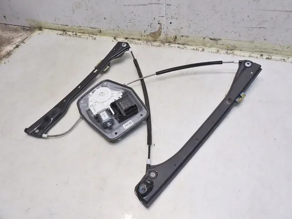Mecanismo de janela dianteira direita VW Golf V Plus image 7