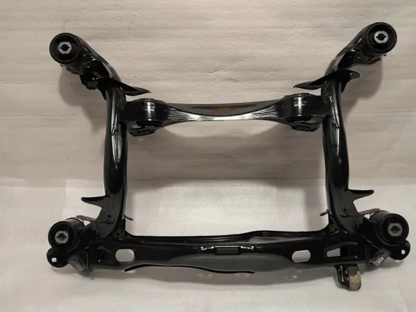 Audi A4 B9 Quattro Hinterachsträger OEM 8W0505235AK image 2