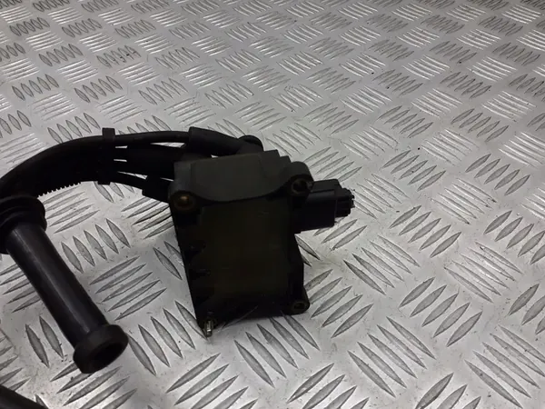 Bobina de encendido Mazda 6 1.8 L81318100 image 4