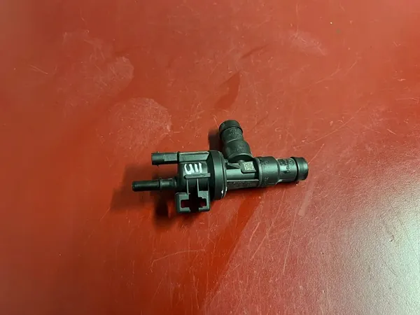 Vanne de ventilation BMW U06 U10 U11 9487581 image 2