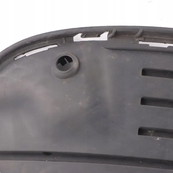 Mercedes W205 Voorbumper Rooster Rechts AMG A2058854123 image 5