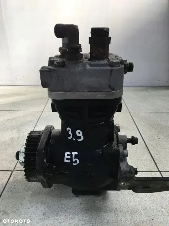 Ilmankompressori OEM K002141X00 Iveco Eurocargo 3.9:lle image 3