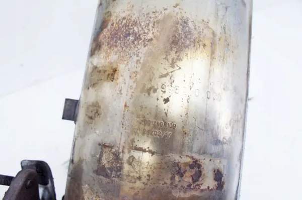 Catalyseur UD235 pour Infiniti Q30 1.5d image 5