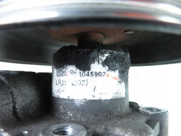 Bomba de direção assistida BMW X1 (E84) sDrive 20d - N47 D20 C image 8