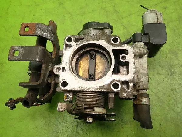 Corps de papillon OEM 136800-1961 pour Honda City IV image 8