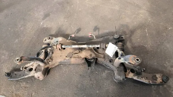 VOLVO Luge Poutre Avant pour S80 1 & 2.4T 98-06 image 4