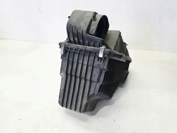 Luftfilterhus OEM 7L8129601F för Audi Q7 4.2 TDI image 5