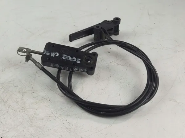 Cable y cerradura de capó CHATENET Barooder image 3