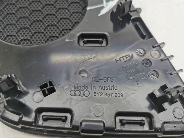 Cache Haut-parleur Latéral Audi A3 8Y 2023 OEM 8Y2857209 image 6