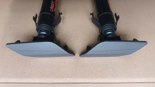 Koplampenreiniger VW Caddy Touran 2010+ Compleet image 4