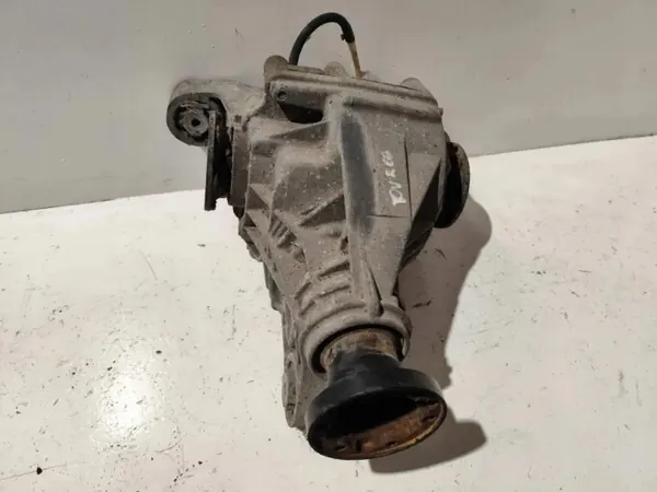Taka-akselin alennusvaihde VW Touareg DRM 2.5L Bensa 2005 image 2
