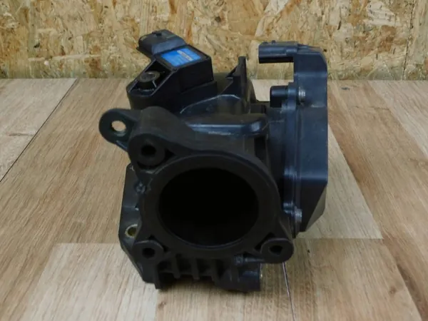 Throttle Body Renault Fluence Megane III 1.6 DCI OEM image 3