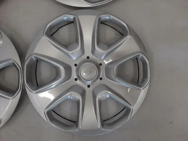 4× Ford OE Originala Navkapslar 15" Silver image 4