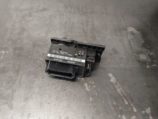 Interruptor de luz Volkswagen Golf III image 6