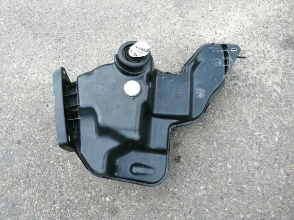 Réservoir AdBlue Pompe Assemblage OEM 7N0131877D 5Q0131969A image 2