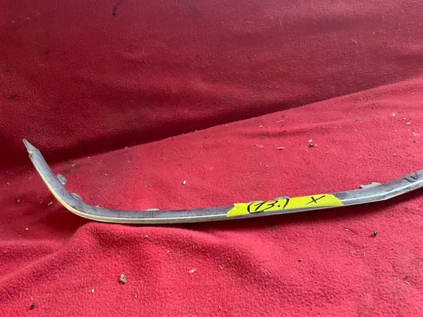 OPEL ASTRA J 09 Grill Chrome Trim 13264458 image 4