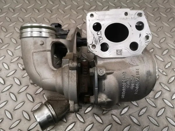 BMW X2 F39 Turboahdin 8631700 1.5L 2019 image 2