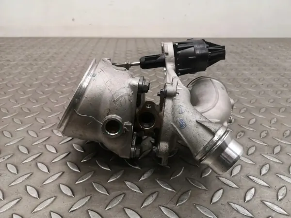 BMW X2 F39 Turboahdin 8631700 1.5L 2019 image 4