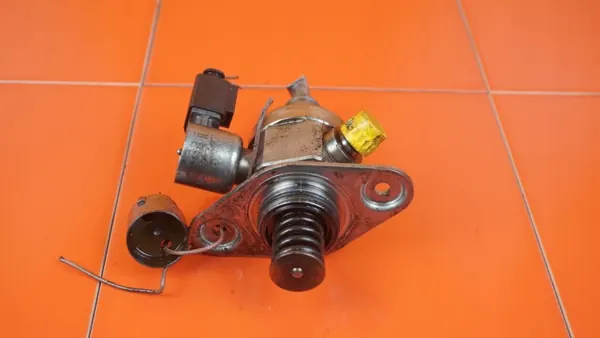 Bomba de combustível BMW OEM 7607159 para motor N13B16A image 4