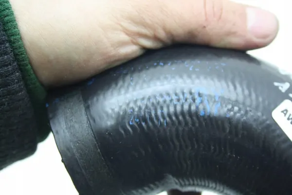 Manguera de aire del intercooler Opel Vectra C Signum 1.9 CDTI image 5