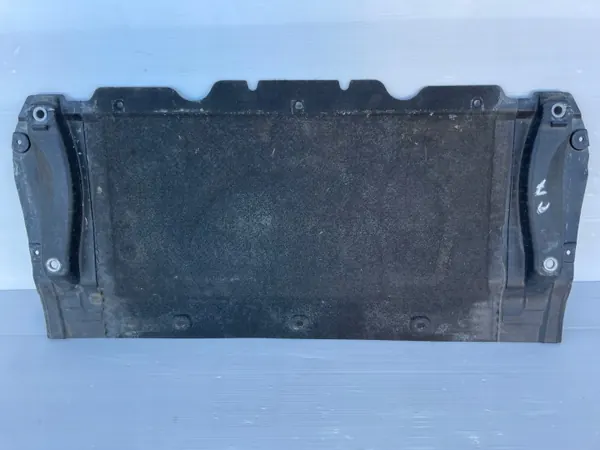 Audi A6 C7 A7 motorunderskydd OEM 4G0863821F image 2