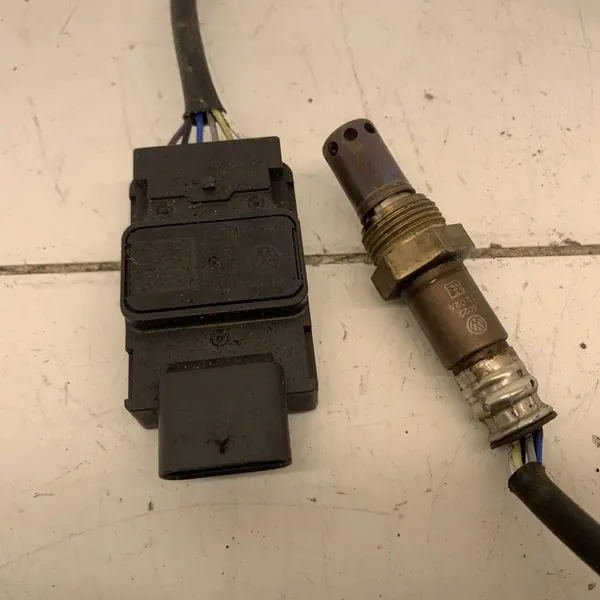 Sensor Lambda NOx VW PASSAT B8 2.0 TDI DFH image 2