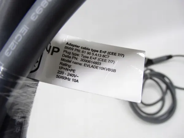 BMW Flexibele Snellader OEM 5A25DD6 230V image 5