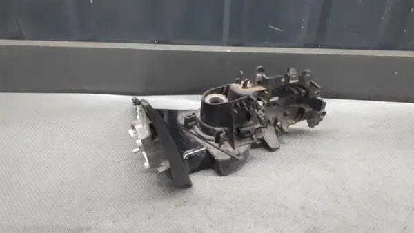 Rechter spiegelbeugel OEM A3159412 Mercedes W212 image 3
