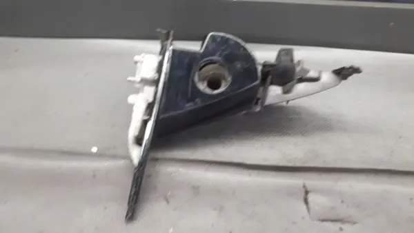 Rechter spiegelbeugel OEM A3159412 Mercedes W212 image 4
