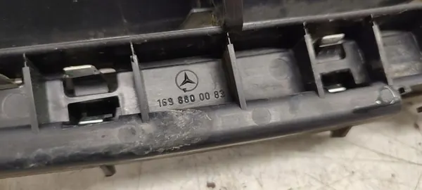 Griglia anteriore Mercedes A-Class W169 image 9